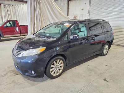 2012 TOYOTA SIENNA XLE 7-PASSENGER, фото 1, лот 10530102