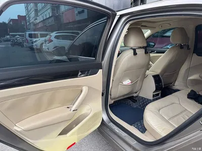 2011 Volkswagen Passat 1.8TSI Automatic Premium Edition, фото 4, лот 10837136