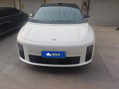 2025 Li Auto i6 4WD Base Model, фото 2, лот 10684403