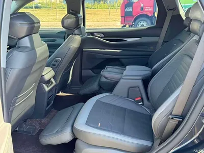 2023 Ford Edge L 2.0T EcoBoost 4WD 7-Seater Ultimate, фото 4, лот 10445464