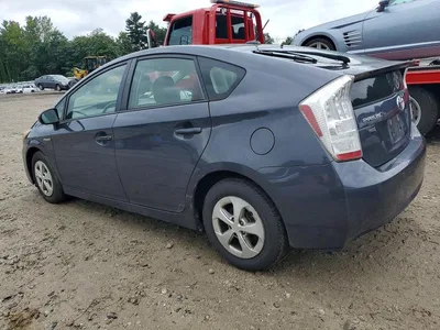 2011 TOYOTA PRIUS TWO, фото 2, лот 10505806