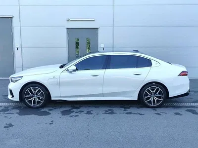 2025 BMW i5 eDrive 35L M Sport Package, фото 3, лот 10429050