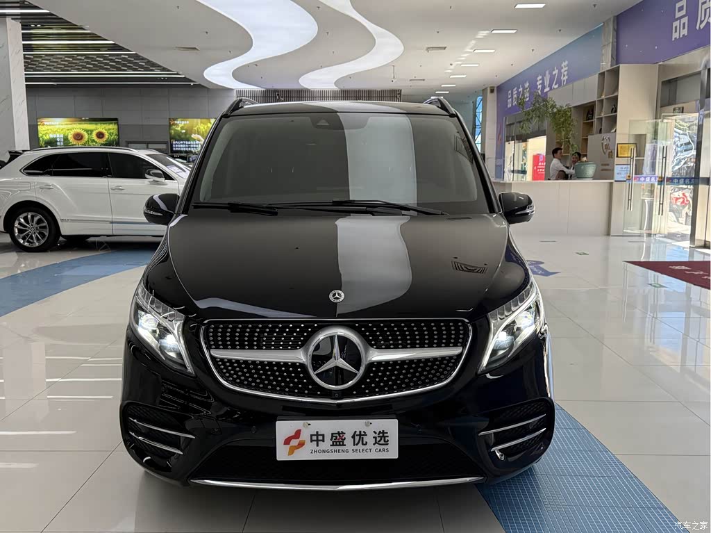 2020 Mercedes-Benz V-Class Model V 260 L Long Wheelbase Luxury, фото 2, лот 11223050