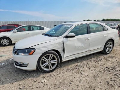 2014 VOLKSWAGEN PASSAT SE, фото 1, лот 10836931