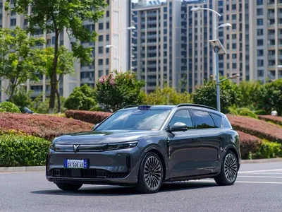 2025 Voyah Auto VOYAH FREE FREE+ 4WD Qiankun Edition, фото 1, лот 10310089