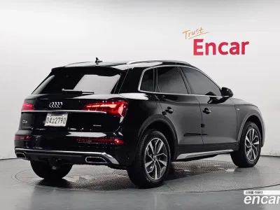2023 Audi Q5 45 TFSI Quattro, фото 1, лот 10214478