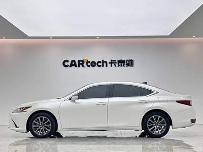 2022 Lexus ES 200 Excellence Edition, фото 2, лот 10311930