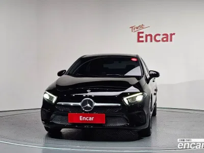 2020 Mercedes-Benz A-Class A250 4MATIC Sedan, фото 3, лот 10039778