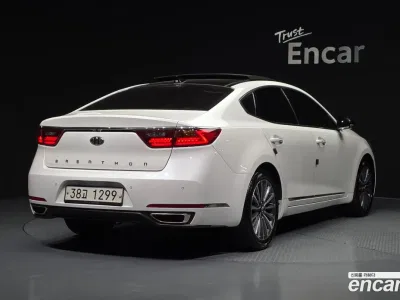 2017 Kia K7 2.4 GDI Limited Edition, фото 1, лот 10042715