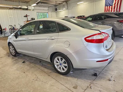 2014 FORD FIESTA SE, фото 2, лот 10514196