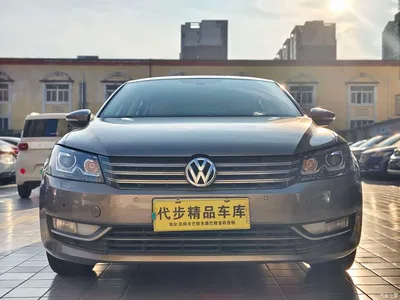 2011 Volkswagen Passat 1.8TSI DSG Royal Edition, фото 2, лот 10430669