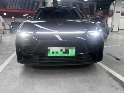 2026 Leapmotor C16 Model Year EREV 280 LiDAR Premium Edition 6-Seater, фото 2, лот 10318188