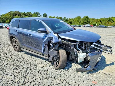 2019 TOYOTA HIGHLANDER LE, фото 4, лот 10521387