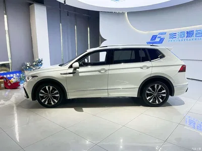 2023 Volkswagen Tiguan L 330TSI Auto 2WD R-Line Premium Edition, фото 3, лот 10447185
