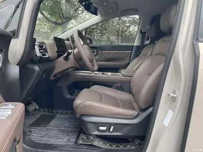 2025 Wuling Motors Xingguang 730 New Energy Model Plug-in Hybrid Base Version, фото 4, лот 11164834