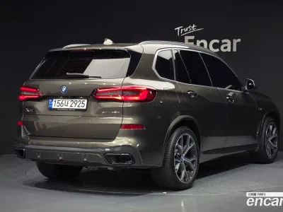 2022 BMW X5 xDrive 45e M Sport, фото 2, лот 10522549