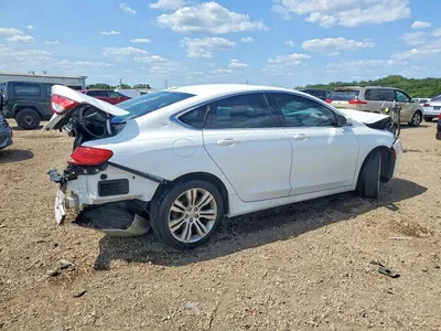 2015 CHRYSLER 200 LIMITED, фото 3, лот 10672389