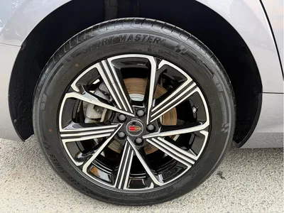 2025 Hongqi H5 PHEV 170 Super Hybrid Edition, фото 4, лот 10286916