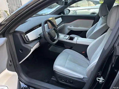 2024 Voyah Auto Voyah Zhiyin Long Range Super Charging Edition, фото 3, лот 11144407