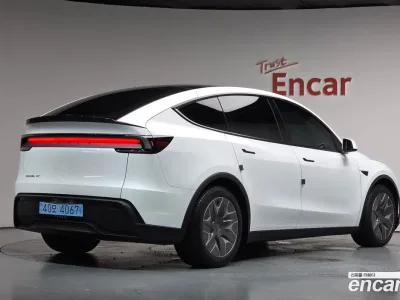 2026 Tesla Model Y L Long Range AWD, фото 1, лот 10221702