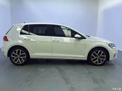 2020 Volkswagen Golf Beloved Edition 280TSI DSG Comfort, фото 2, лот 10413000