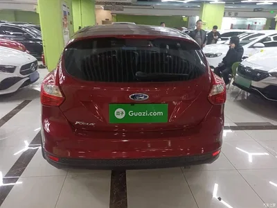 2012 Ford Focus Hatchback 1.6L Automatic Comfort, фото 4, лот 10283948