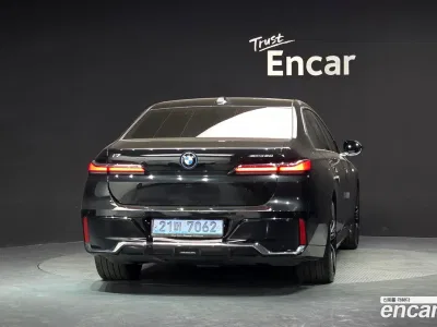 2024 BMW i7 xDrive 60 M sport, фото 3, лот 10084090