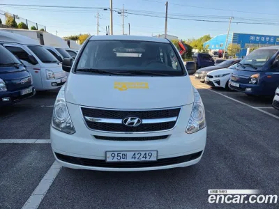 2010 Hyundai Starex 5-Seater VAN, фото 2, лот 11026930