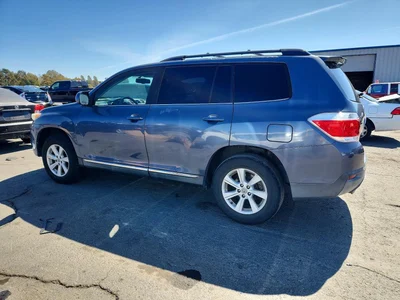 2012 TOYOTA HIGHLANDER SE, фото 2, лот 10496387