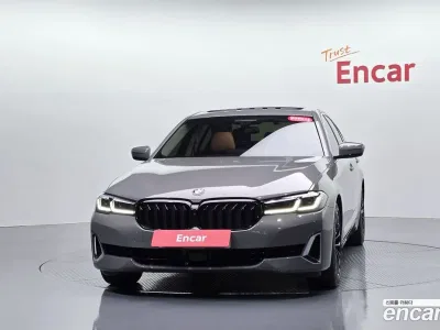 2021 BMW 5-Series 520i Luxury, фото 2, лот 10520398