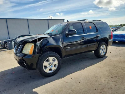 2011 GMC YUKON SLE, фото 1, лот 10810620