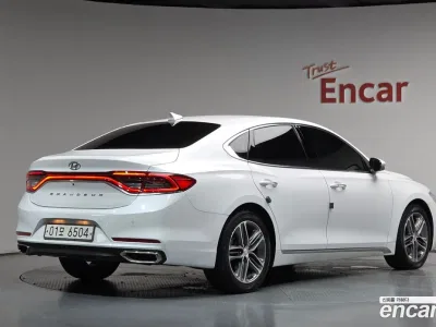 2018 Hyundai Grandeur 2.4 Premium, фото 1, лот 10814810