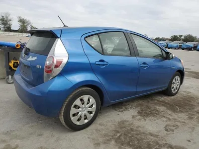 2013 TOYOTA PRIUS C, фото 3, лот 10495440