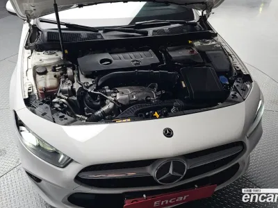2020 Mercedes-Benz A-Class A220 Sedan, фото 3, лот 10039316