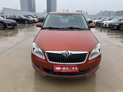 2014 Škoda Fabia 1.4L Automatic Crystal Edition, фото 2, лот 10349071
