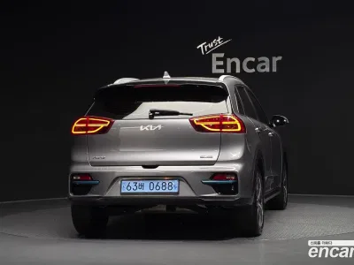 2022 Kia Niro Prestige, фото 4, лот 10215053