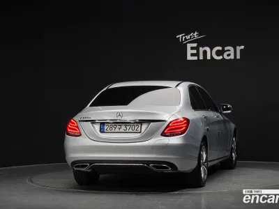 2018 Mercedes-Benz C-Class C350e, фото 3, лот 10037066