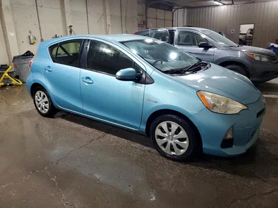2013 TOYOTA PRIUS C TWO, фото 4, лот 10548768