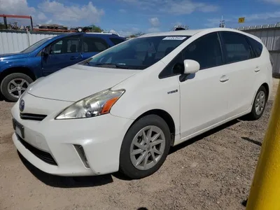 2013 TOYOTA PRIUS V, фото 1, лот 10890918