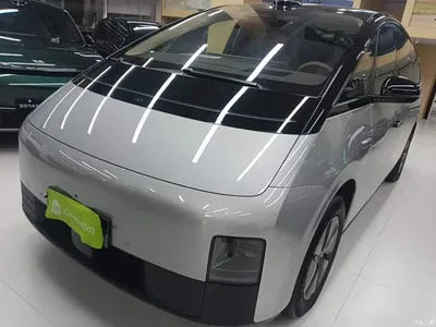 2025 Li Auto MEGA Model Home Family Special Edition, фото 2, лот 10447483