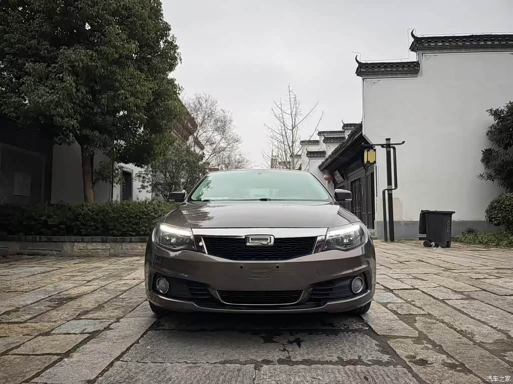 2016 Qoros 3 Hatchback 1.6T Automatic Zhizhen, фото 3, лот 10837111