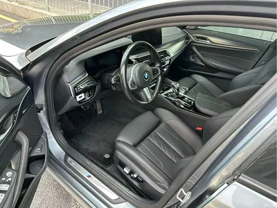 2021 BMW 5 Series (Import) 525i M Sport Package, фото 2, лот 10474266