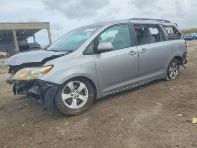 2016 TOYOTA SIENNA LE 8-PASSENGER, фото 1, лот 10558795