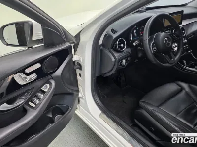 2019 Mercedes-Benz C-Class C200, фото 4, лот 10035833