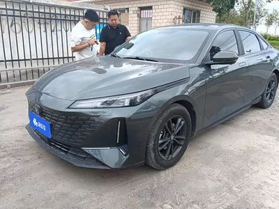 2023 Changan Yida Blue Whale NE 1.5T GDI DCT Exclusive, фото 1, лот 10248918