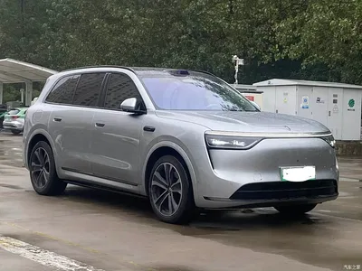 2025 AITO Wenjie AITO M8 Range Extender Max+ Edition 53.4kWh 5-seater, фото 3, лот 11198770