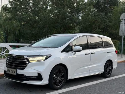 2022 Honda Odyssey 2.0L e:HEV Sharp·Prestige Edition, фото 1, лот 11544156