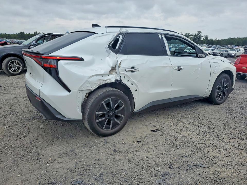 2026 TOYOTA BZ XLE PLUS, фото 3, лот 10497360
