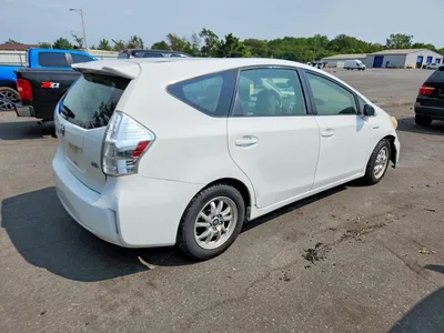 2014 TOYOTA PRIUS V TWO, фото 3, лот 10891629