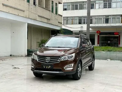 2015 Baojun 560 1.8L Manual Luxury, фото 1, лот 11163562